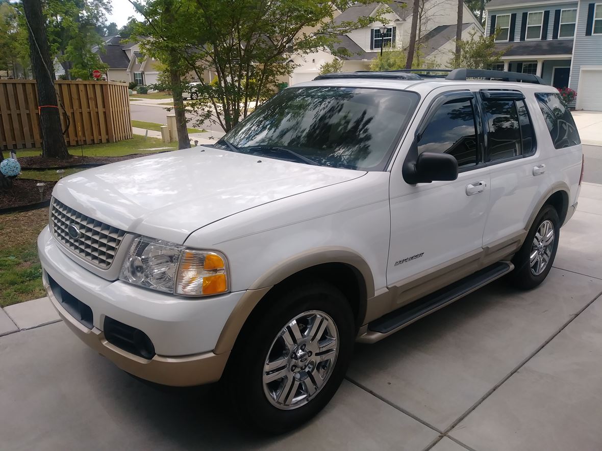 2005 Ford Explorer for sale by owner in Summerville