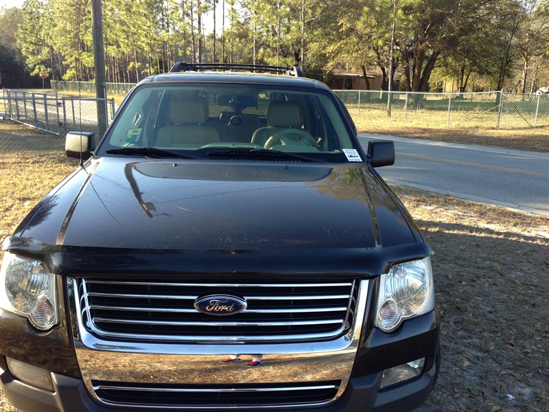 2006 Ford Explorer for sale by owner in LAKE PARK