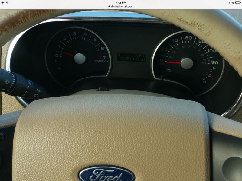 2006 Ford Explorer for sale by owner in Hicksville