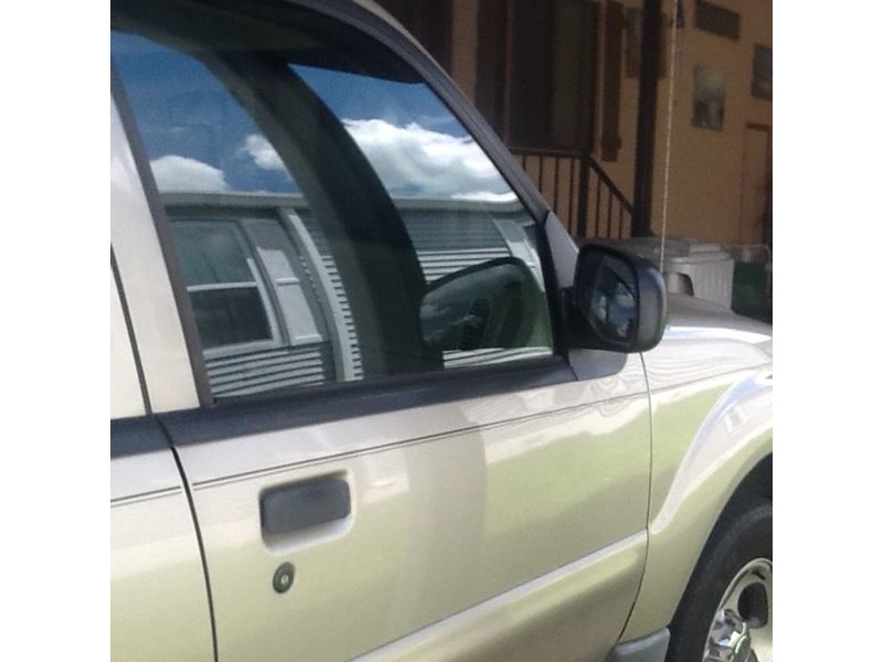 2004 Ford Explorer Sport Trac for sale by owner in Vero Beach