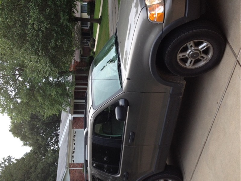 2003 Ford Explorer XLT for sale by owner in BALLWIN