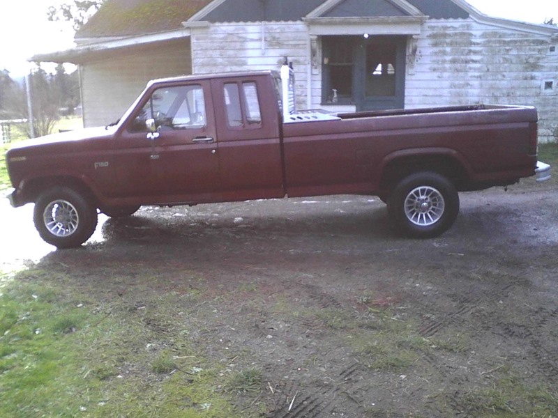 1983 Ford F-150 for sale by owner in OAK HARBOR