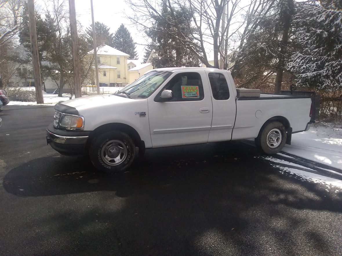 2000 Ford F-150 for sale by owner in Johnson City