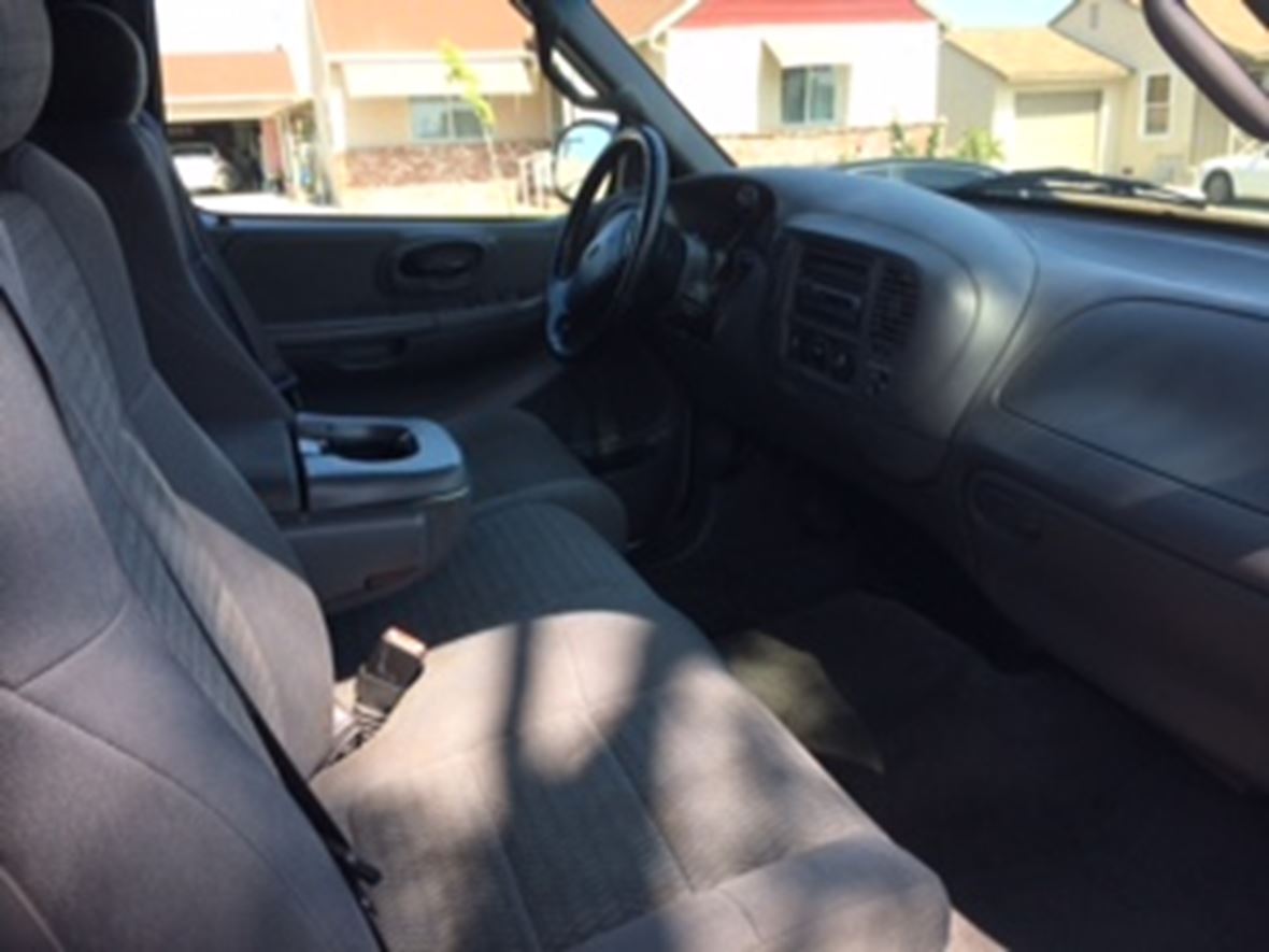 2001 Ford F-150 for sale by owner in Monterey Park