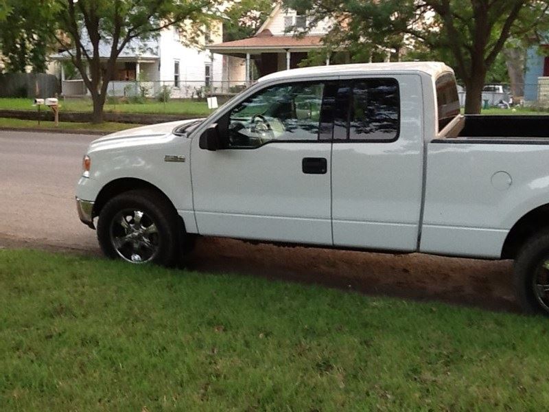 2006 Ford F-150 for sale by owner in WICHITA