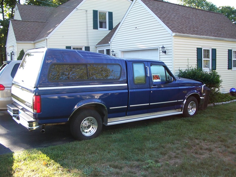 1996 Ford F 150 XLT for sale by owner in MIDDLETOWN