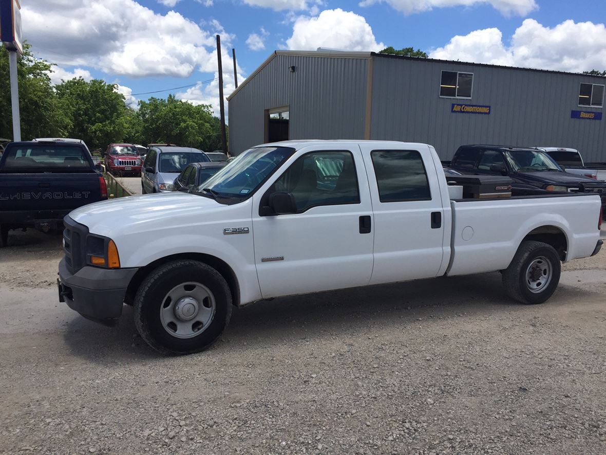 2005 Ford F-350 Super Duty for sale by owner in Boerne