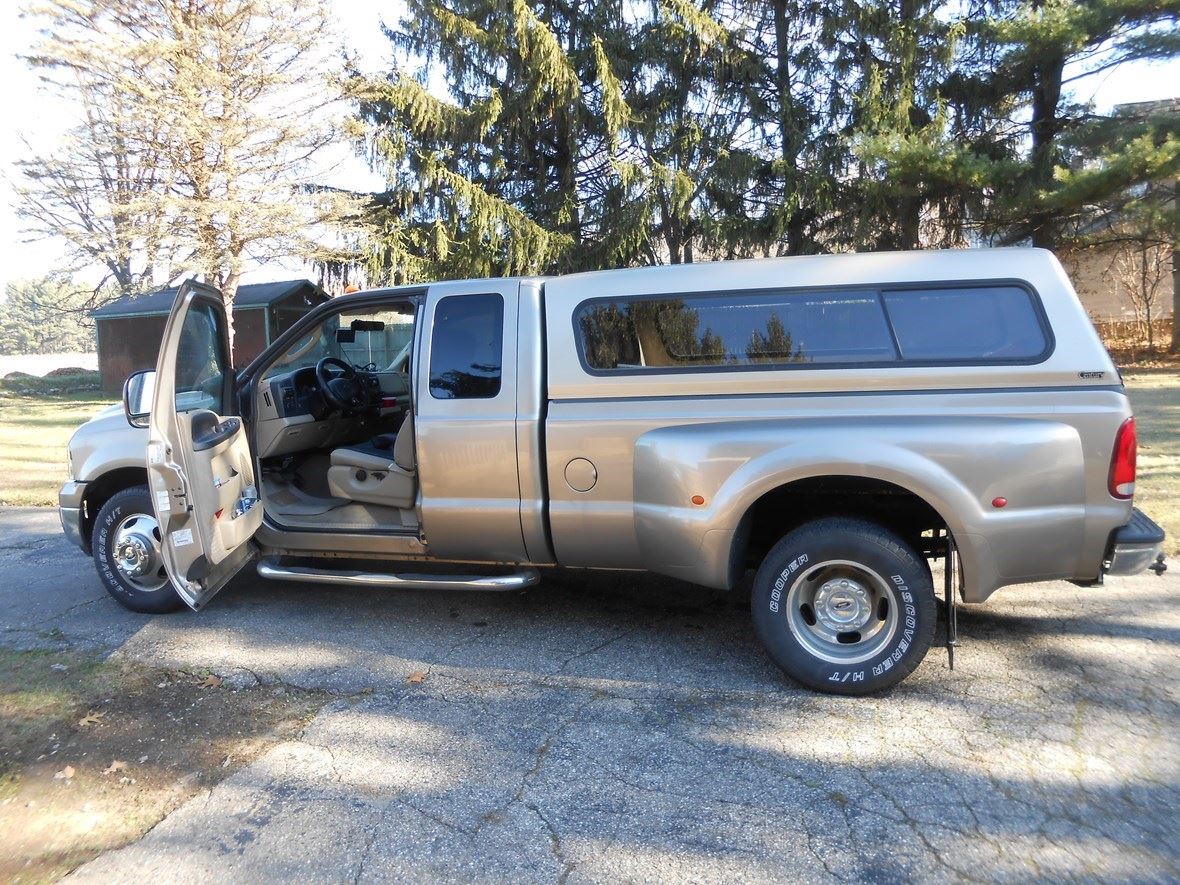 2005 Ford F-350 Super Duty for sale by owner in Vicksburg