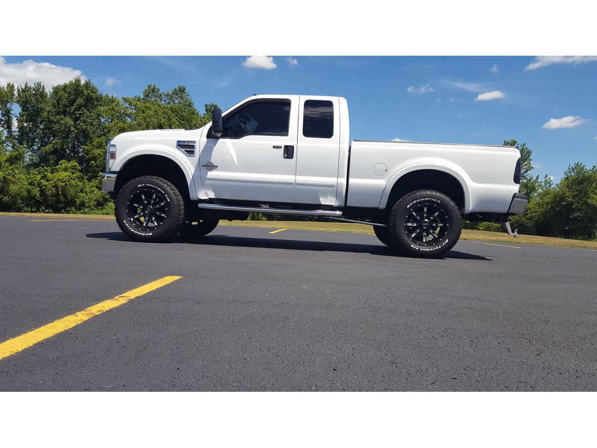 2008 Ford F-350 Super Duty for sale by owner in Saint Joseph