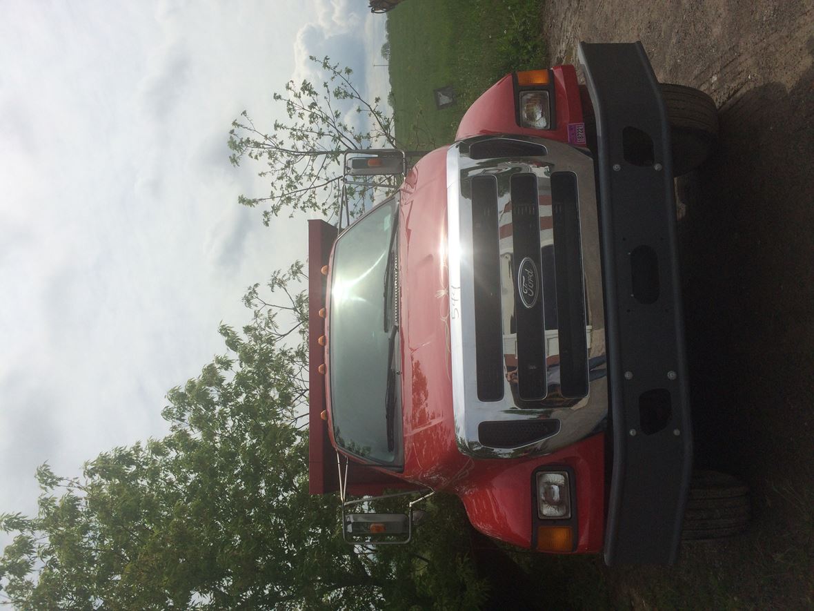 2004 Ford F-750 for sale by owner in Geneseo