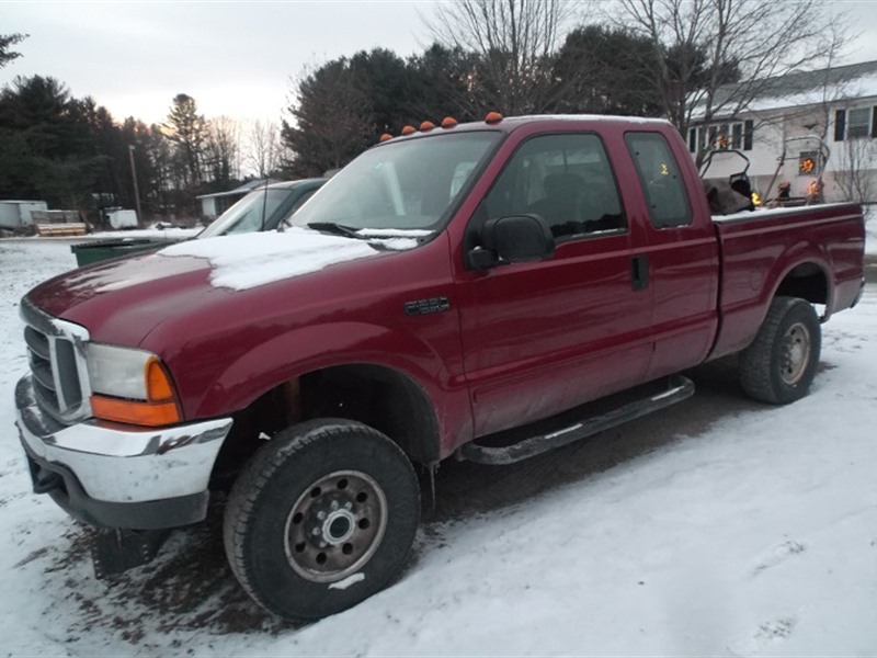 2002 Ford F250 5.4 for sale by owner in ESSEX JUNCTION