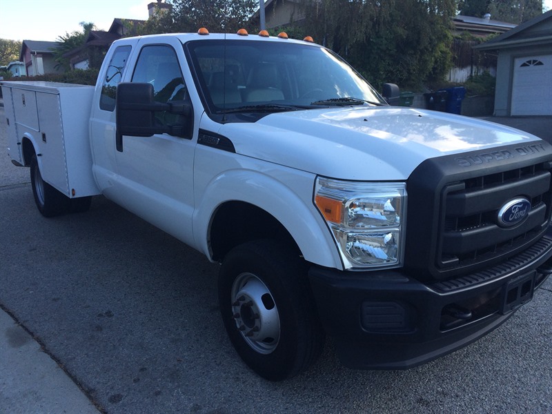 2011 Ford F350 for sale by owner in SUNLAND