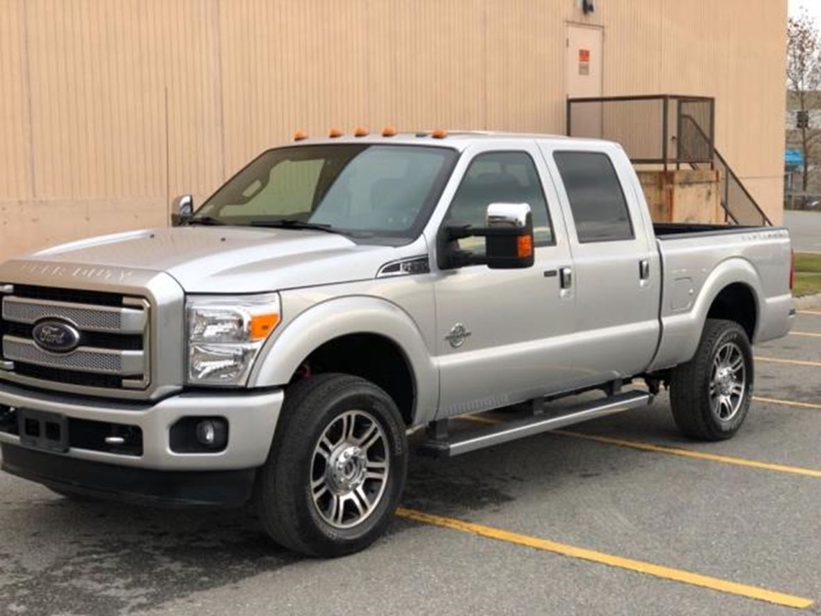 2015 Ford F350 for sale by owner in Dallas Center