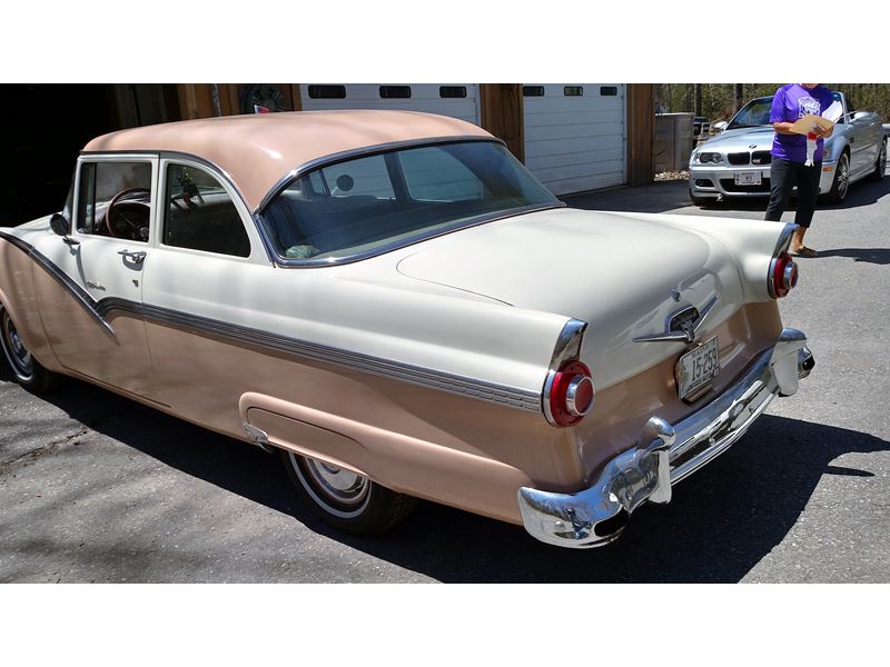 1956 Ford Fairlane for sale by owner in Bristol