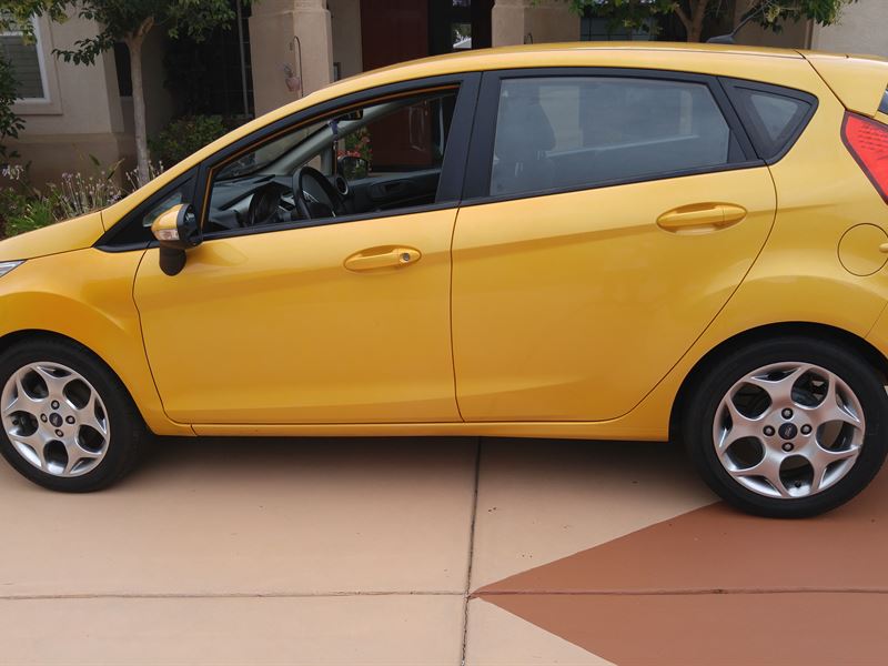 2011 Ford Fiesta for sale by owner in POWAY