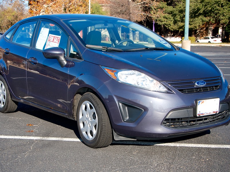 2012 Ford Fiesta for sale by owner in SAN ANTONIO