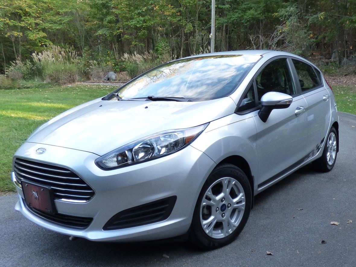 2015 Ford Fiesta for sale by owner in Kingsport