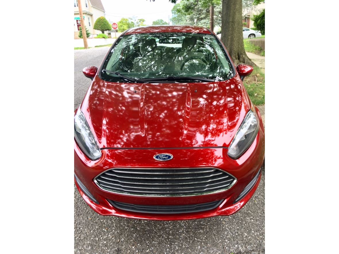 2017 Ford Fiesta for sale by owner in Elmont