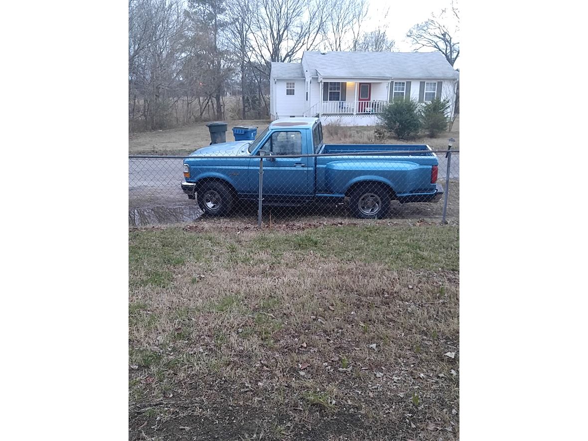 1993 Ford Fleece side/ step side for sale by owner in Boaz