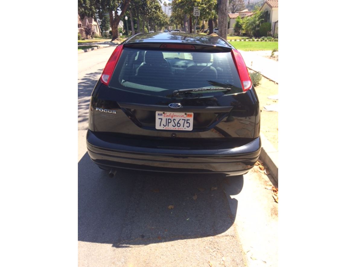 2007 Ford Focus  for sale by owner in Glendale