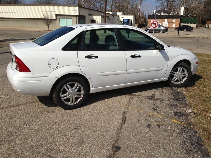 2003 Ford Focus for sale by owner in CHILLICOTHE
