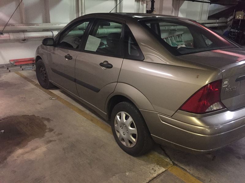 2004 Ford Focus for sale by owner in ALEXANDRIA