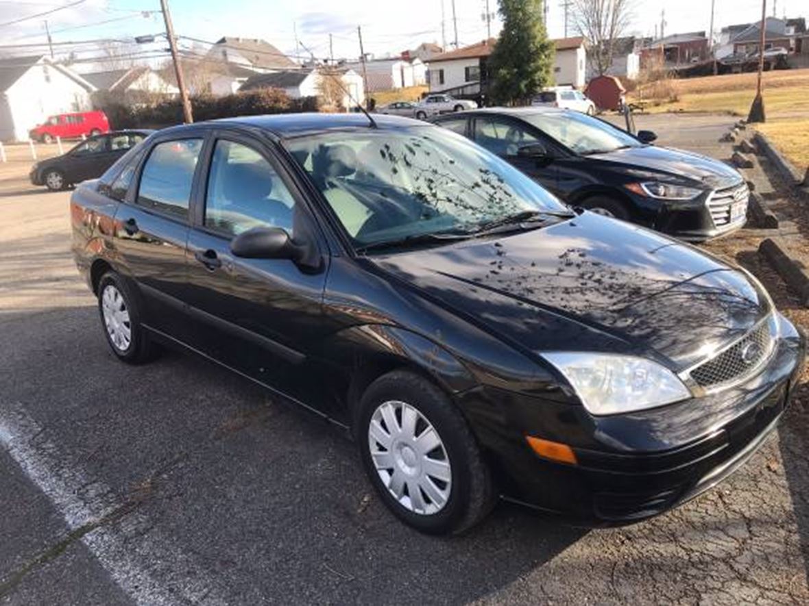 2007 Ford Focus for sale by owner in Ironton