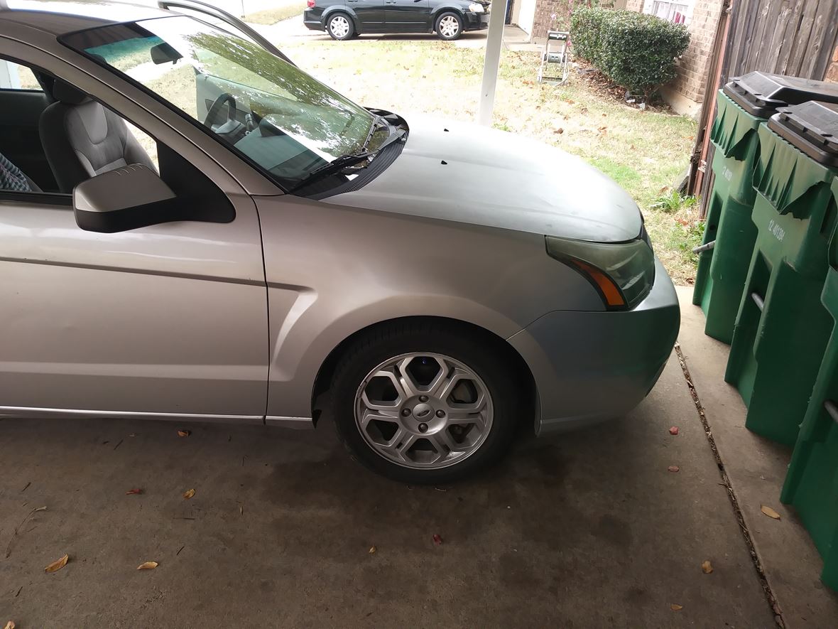 2009 Ford Focus for sale by owner in Fort Worth