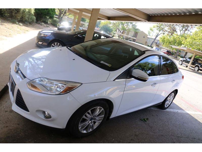 2012 Ford Focus for sale by owner in Arlington
