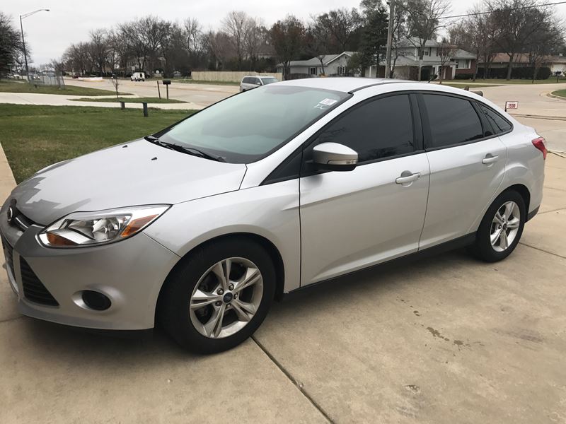 2013 Ford Focus for sale by owner in Schaumburg