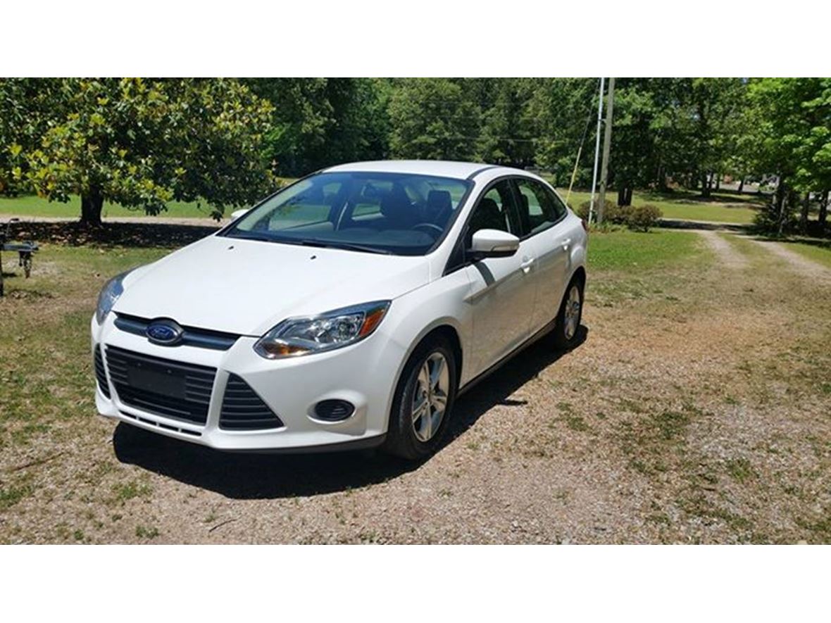 2013 Ford Focus for sale by owner in Savannah