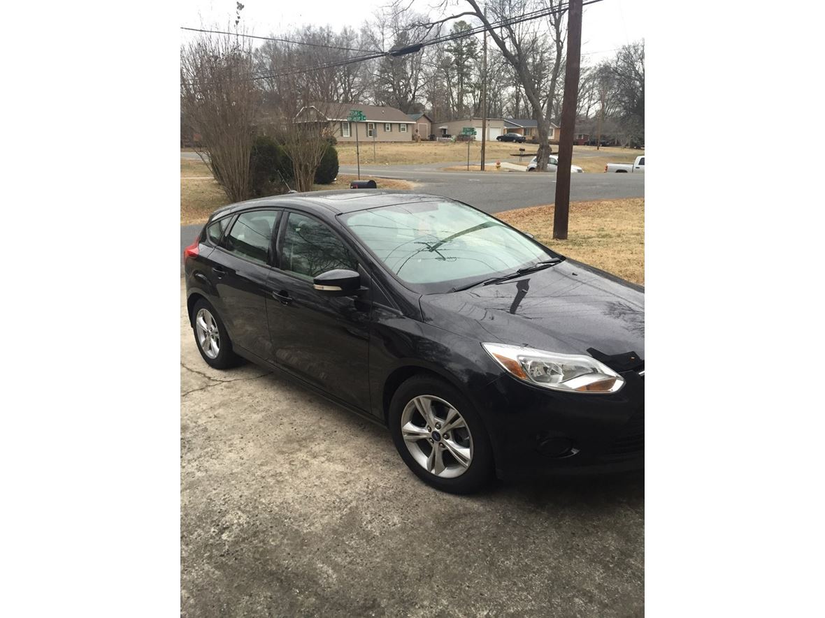 2013 Ford Focus for sale by owner in Concord
