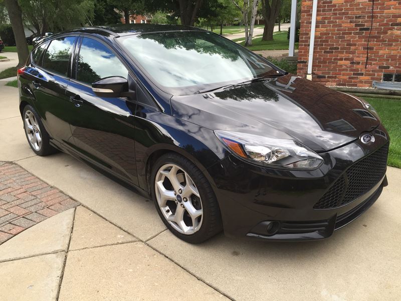 2013 Ford Focus ST for sale by owner in Royal Oak