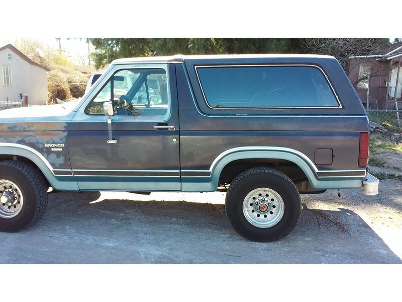 1984 Ford full size Bronco for sale by owner in Las Vegas