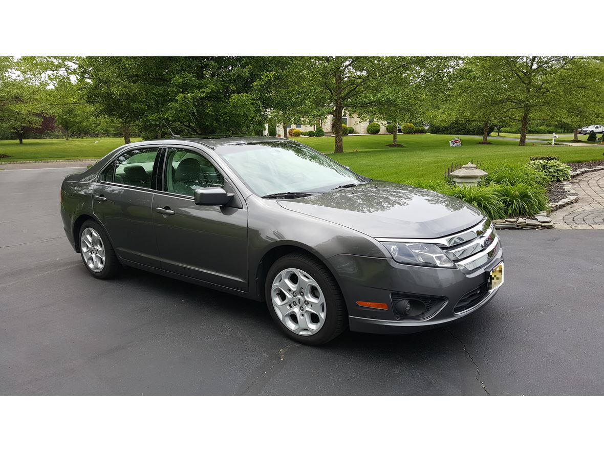 2010 Ford Fusion for sale by owner in The Villages