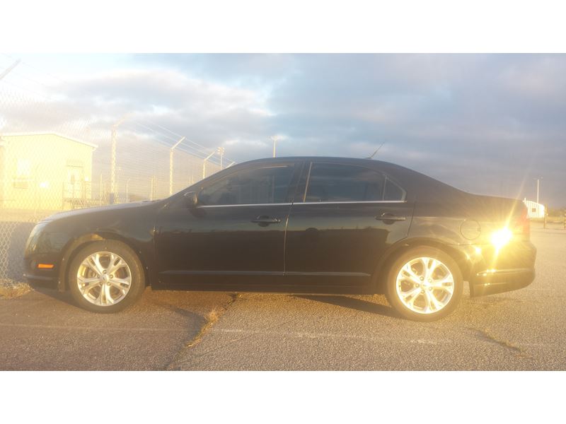 2012 Ford Fusion for sale by owner in NORFOLK