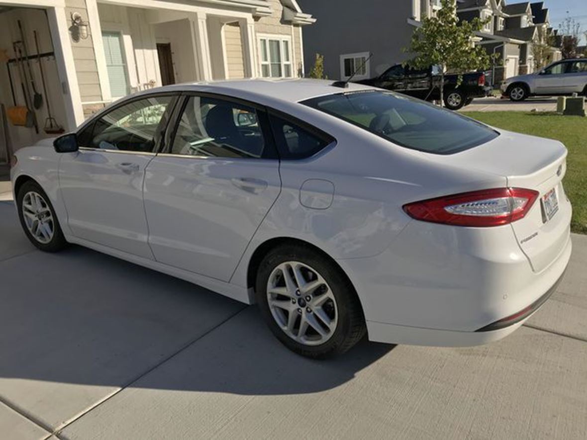 2016 Ford Fusion for sale by owner in Lehi