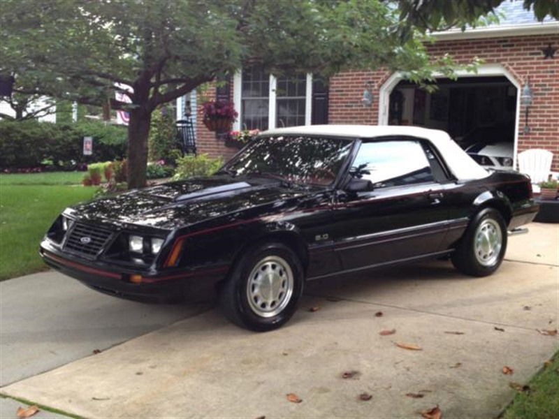 1983 Ford Mustang for sale by owner in NEW LISBON