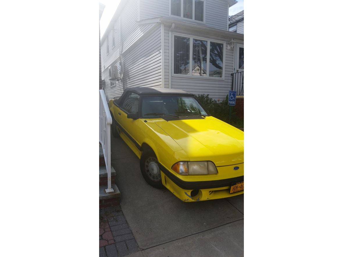 1987 Ford Mustang for sale by owner in Ozone Park