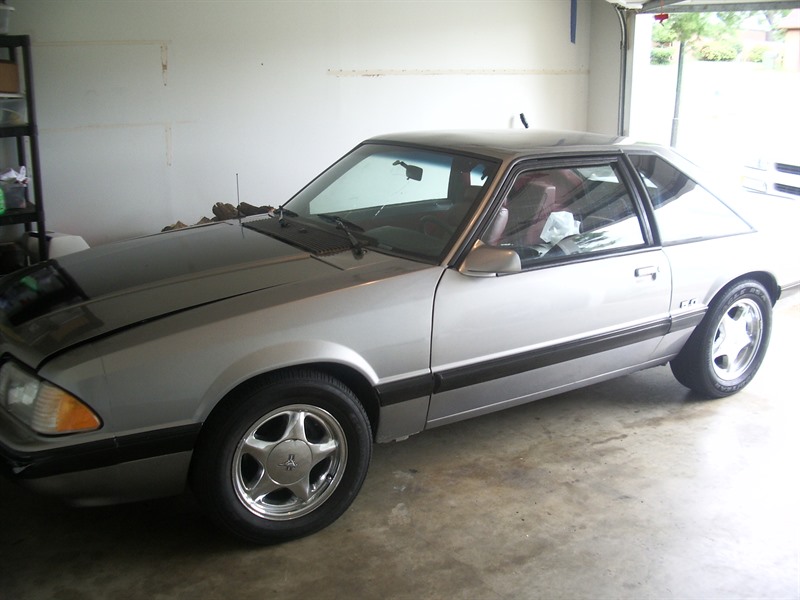 1989 Ford Mustang for sale by owner in CORDOVA