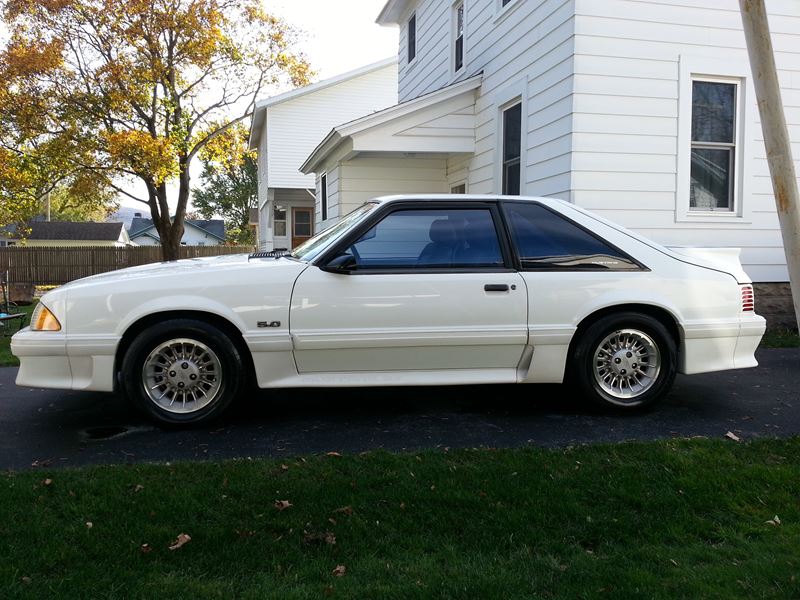 1989 Ford Mustang for sale by owner in Oneonta