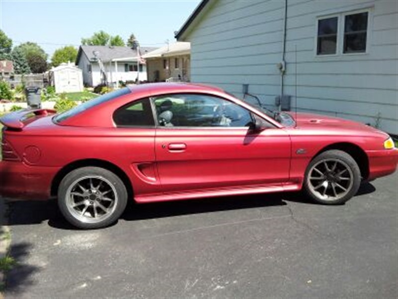 1995 Ford Mustang for sale by owner in RACINE