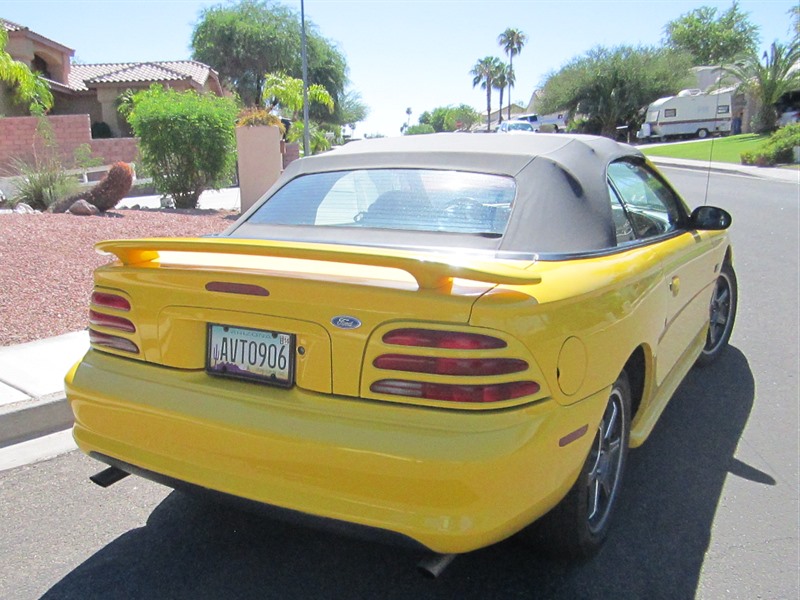 1995 Ford Mustang for sale by owner in YUMA