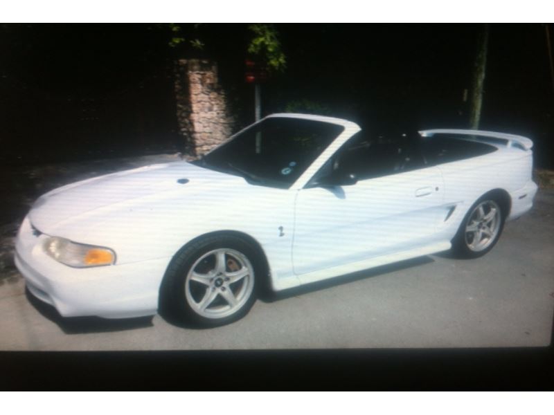 1998 Ford Mustang for sale by owner in Miami