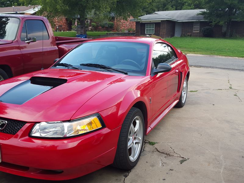 1999 Ford Mustang for sale by owner in MCALESTER