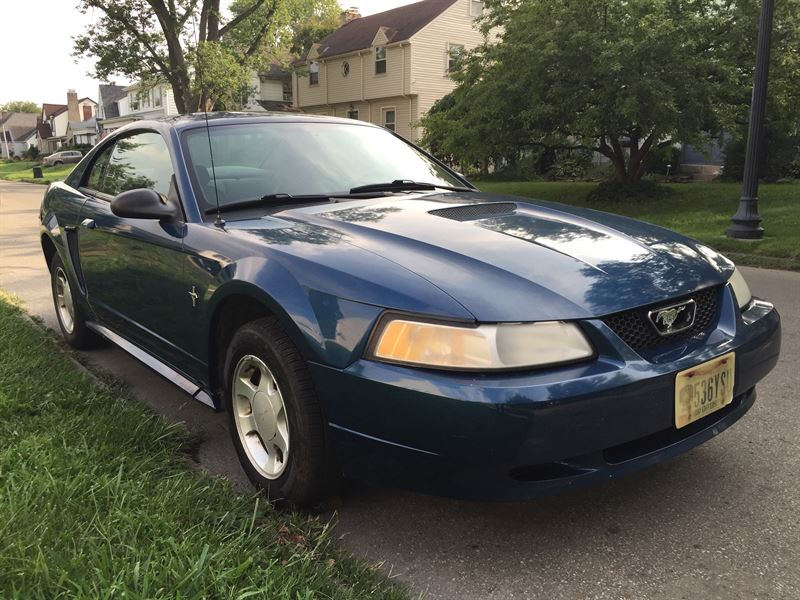 2000 Ford Mustang for sale by owner in COLUMBUS