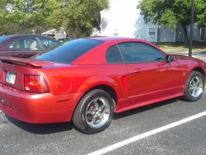 2001 Ford Mustang for sale by owner in INDIANAPOLIS