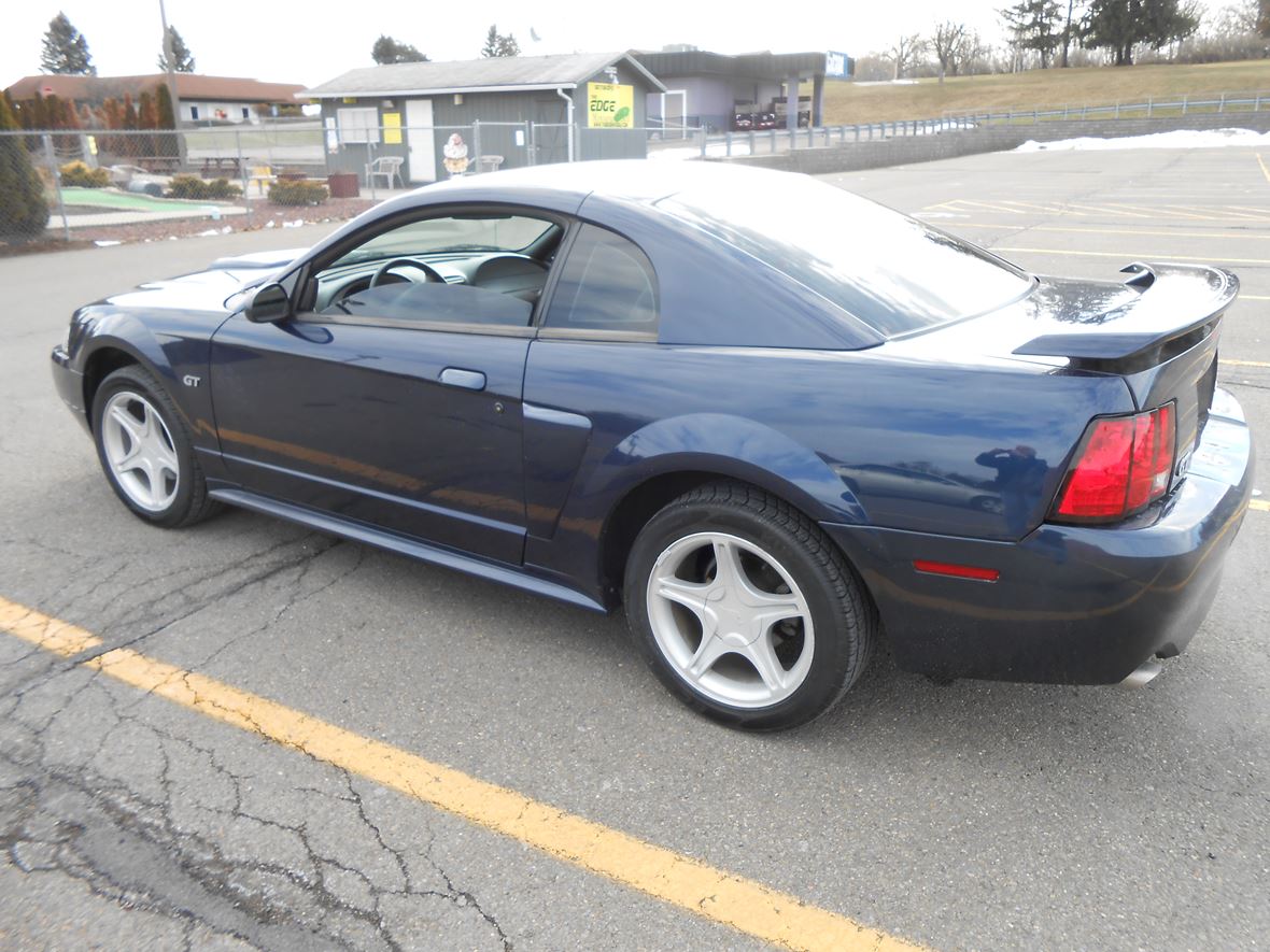 2001 Ford Mustang for sale by owner in Endicott