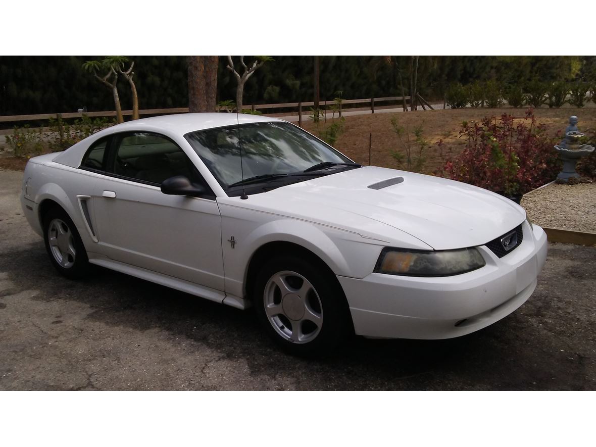 2002 Ford Mustang for sale by owner in North Fort Myers