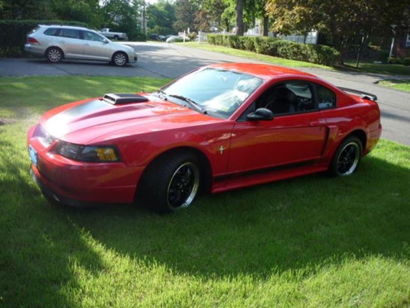 2003 Ford Mustang for sale by owner in Bacliff